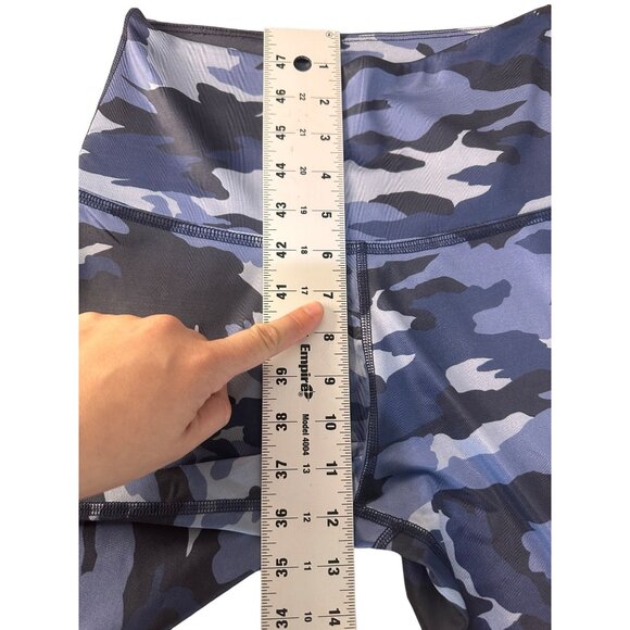 Beyond Yoga Camo Leggings Womens Medium Blue High Rise Skinny Workout Gym yoga - Picture 9 of 16
